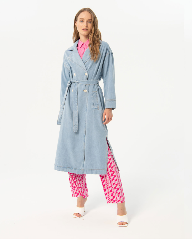 Light color denim trench coat Sky blue