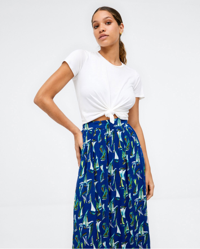 Gonna midi con spacco laterale. Stampato Azzurro