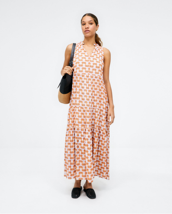 Robe longue à volants....
