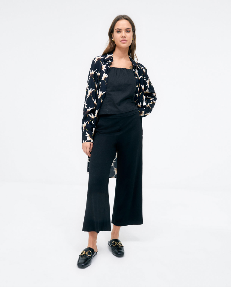 Débardeur. Tricot extensible et froncé. Lisa e Noir