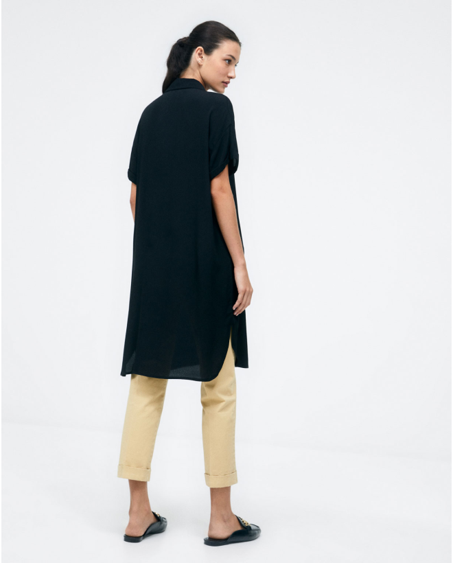 Camicia a maniche lunghe e corte. Tinta unita Nero