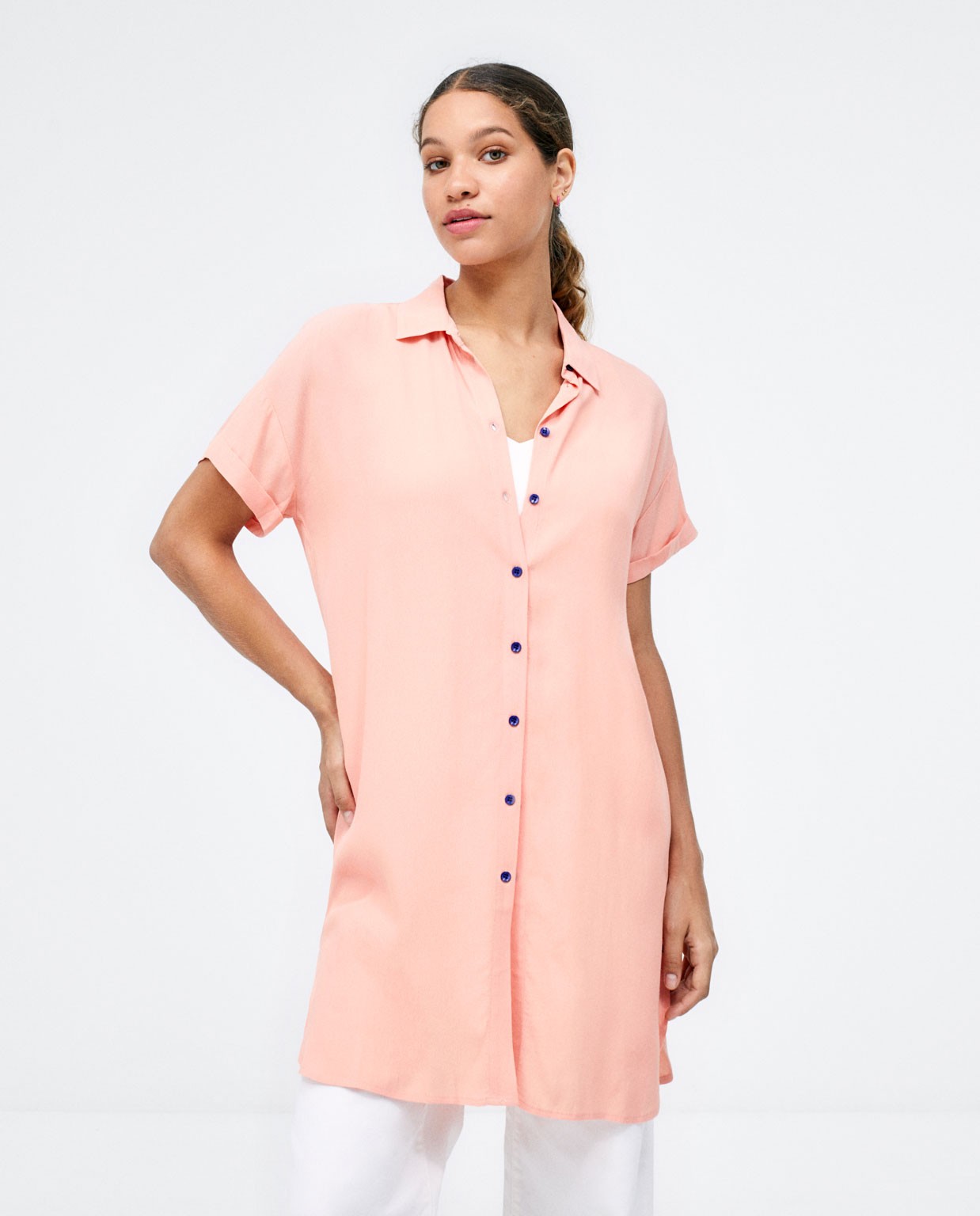 Camicia a maniche lunghe e corte. Tinta unita Coralo
