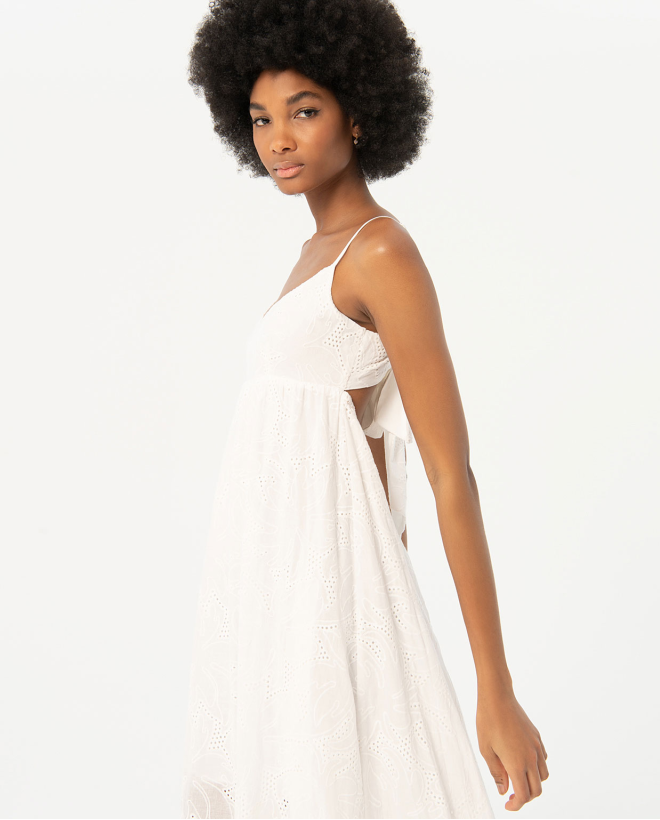 Robe longue brodée et ajourée unie Blanc