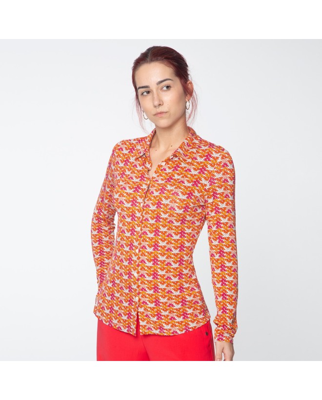 Long sleeve shirt. Elastic. Orange