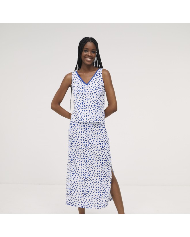 Midi skirt with side slit. Elasticated. e print. Blue