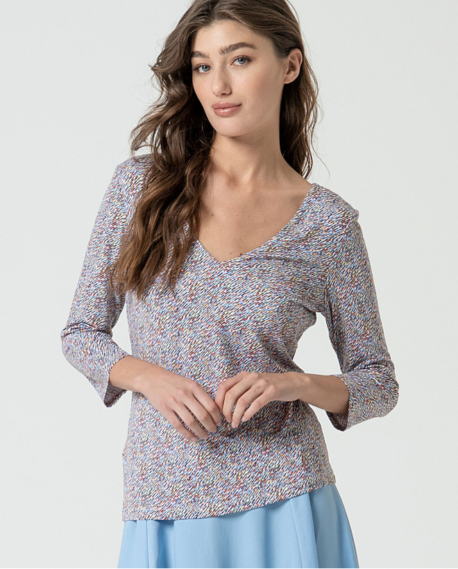 MU:T-shirt à encolure en V manches 3/4 Bleu