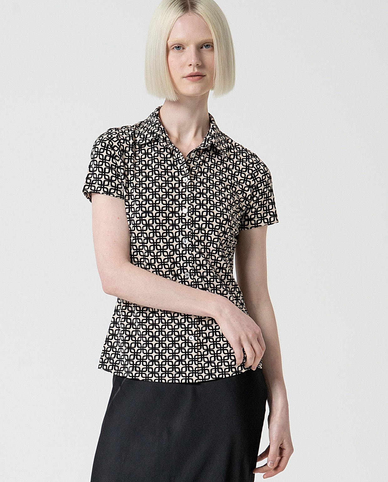 MU:Camicia manica corta Nero