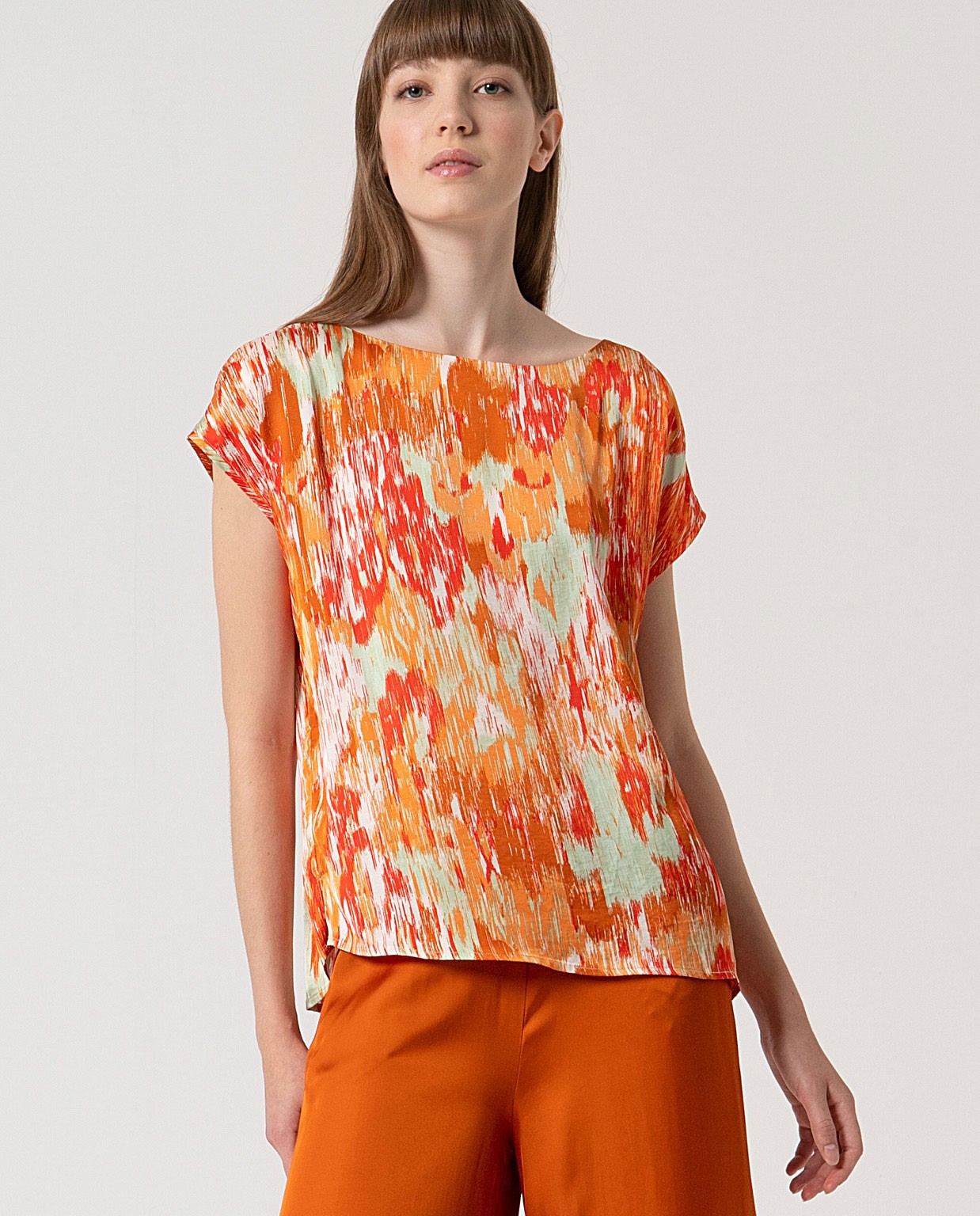 MU:Sleeveless boat neck top Multi