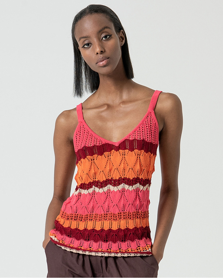 MU:Crochet strap top Fuchsia