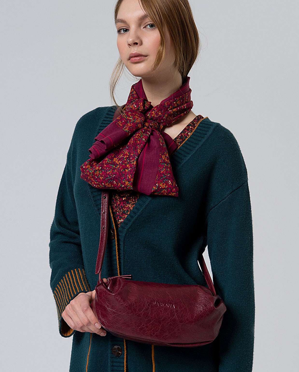 Borsa a tracolla in pelle effetto craquelé Bordeaux