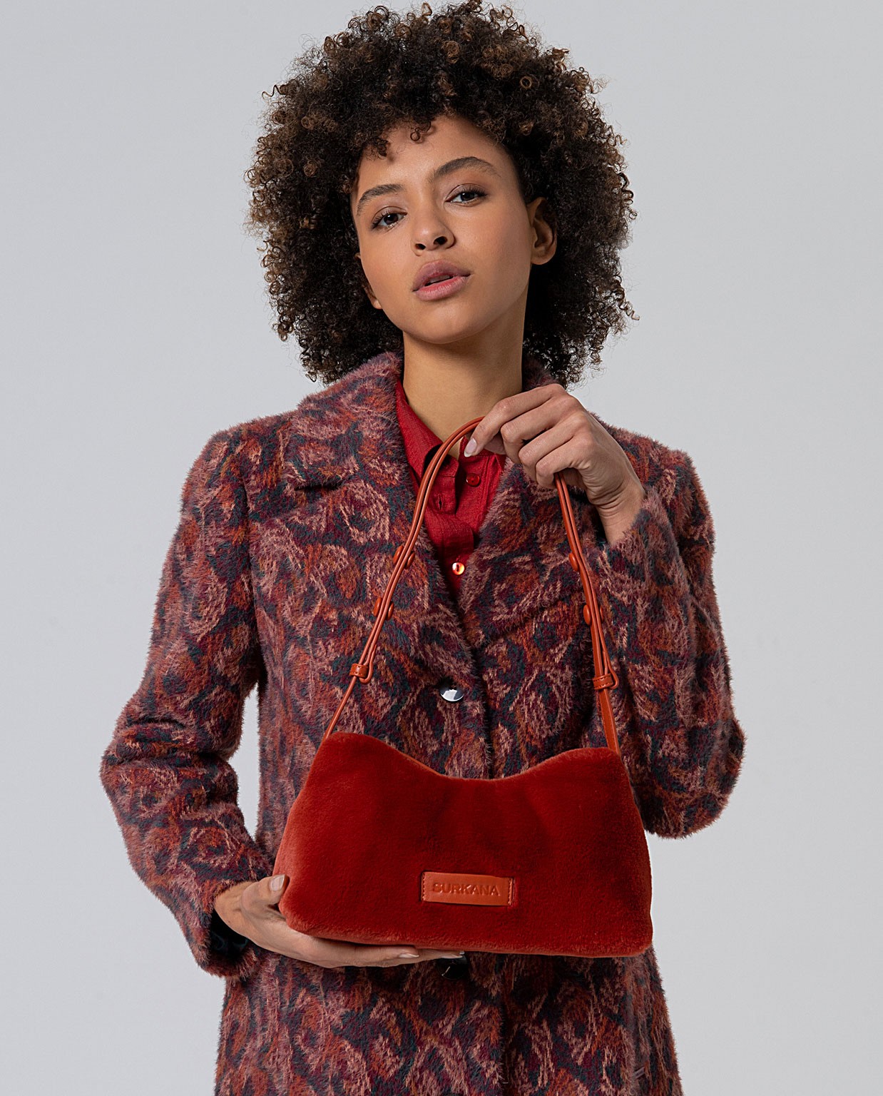 Plush shoulder bag with multiposition handle Tile