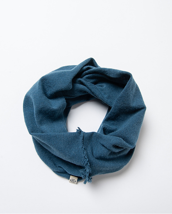 Collo liscio in misto lana Azzurro