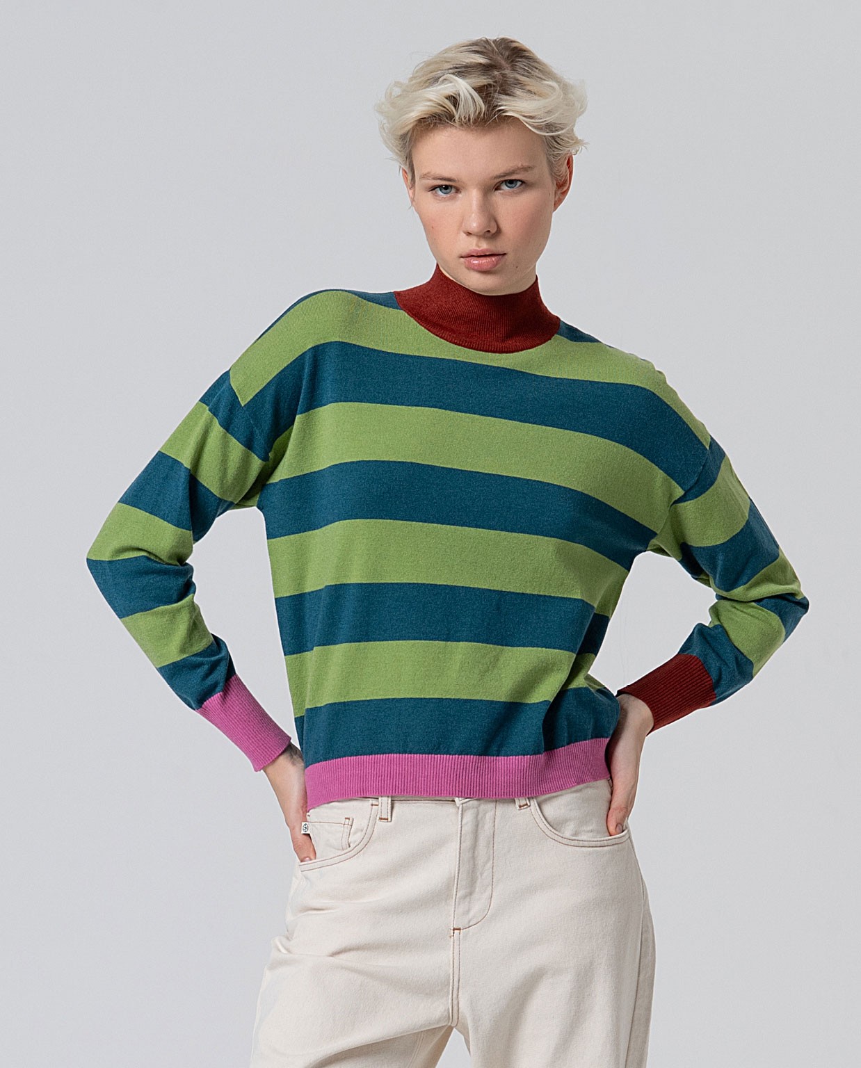 Maglia dolcevita a righe Verde