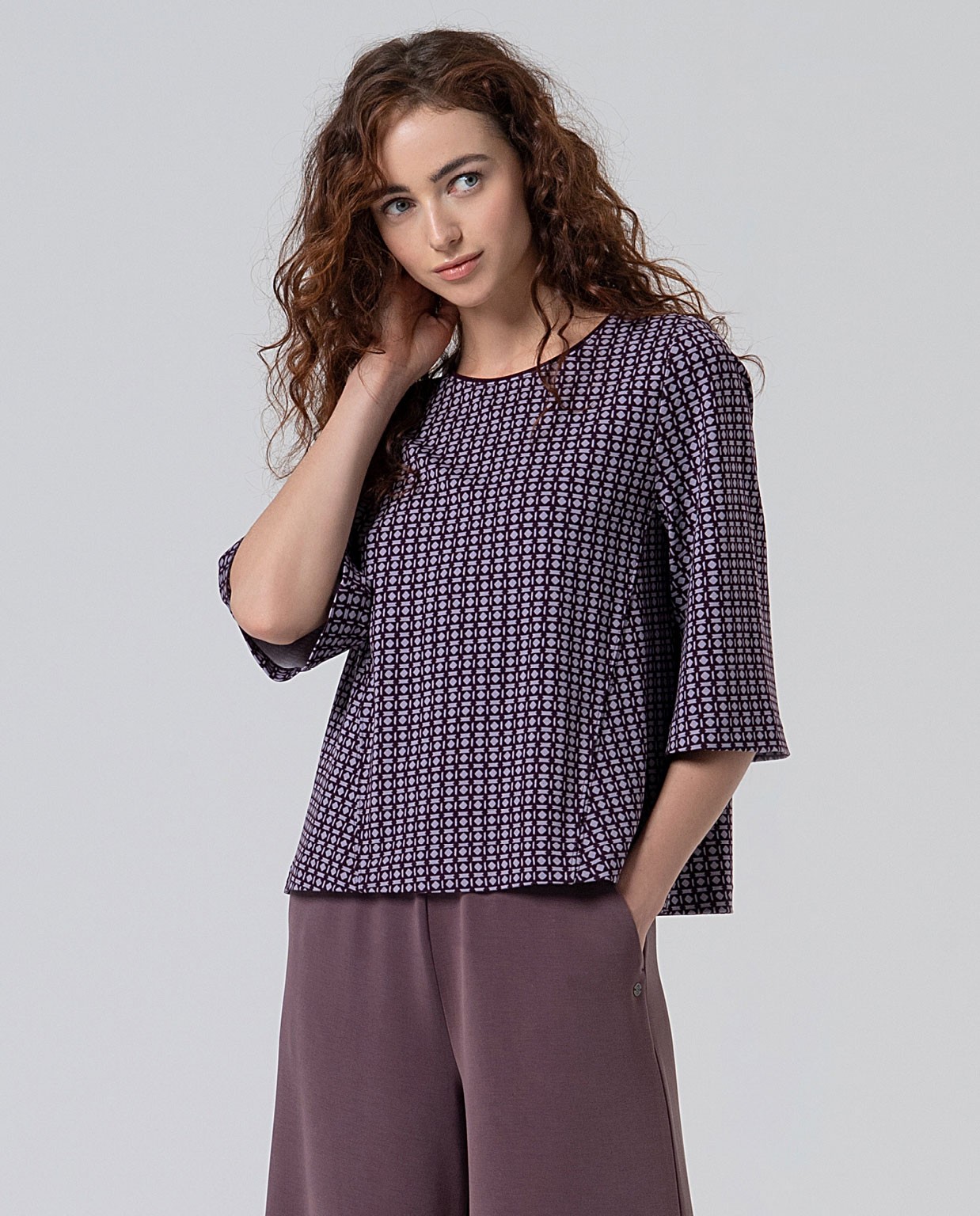 3/4 sleeve wide T-shirt Red wine