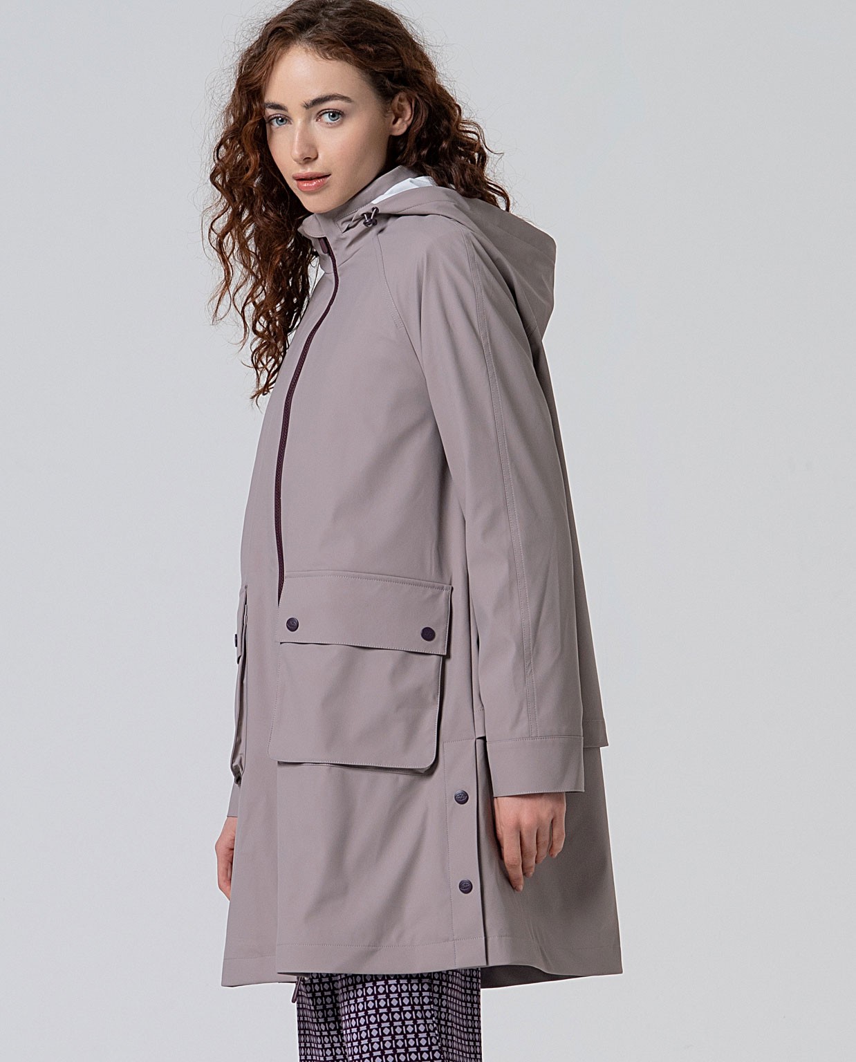 Waterproof raincoat with fleece lining Stone