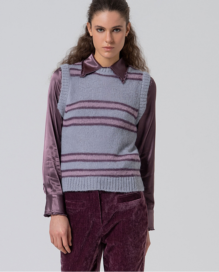 Checked jacquard closed vest Powdered Mauve