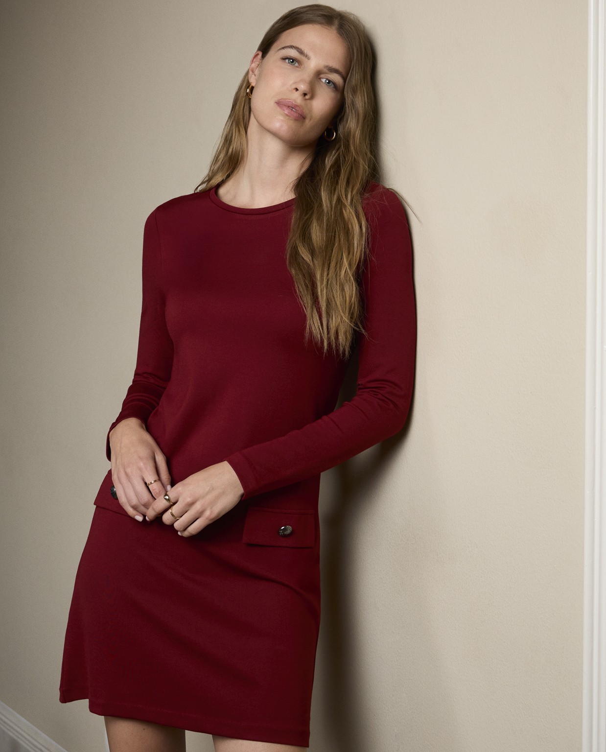 Short straight flared dress English Red