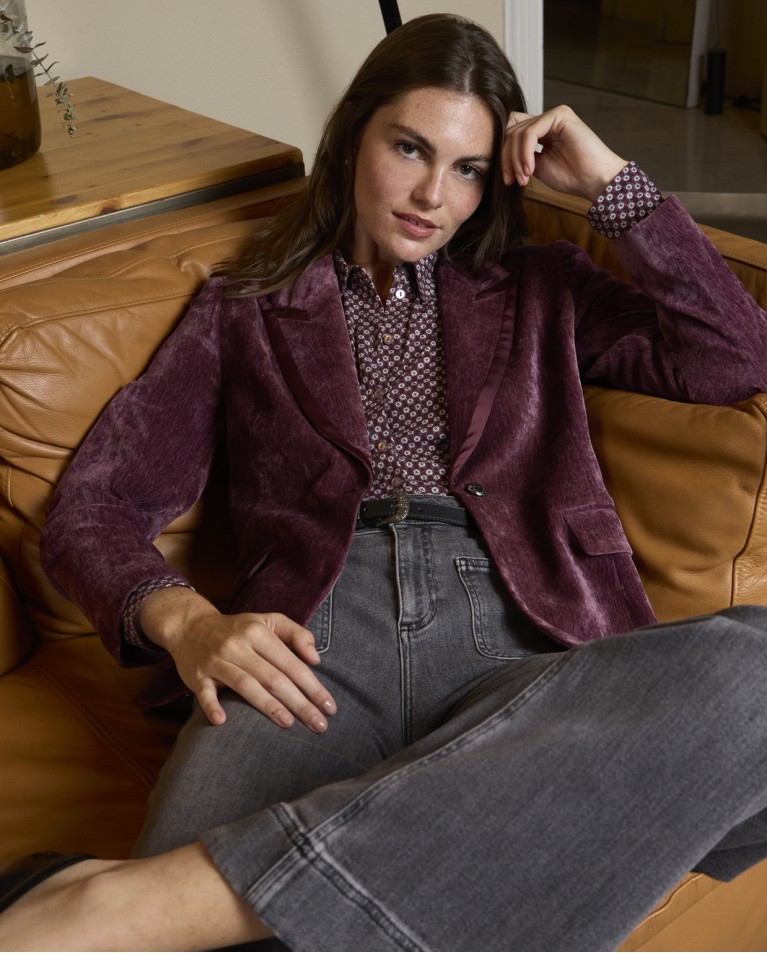 Velvet blazer with peak lapels Blueberry
