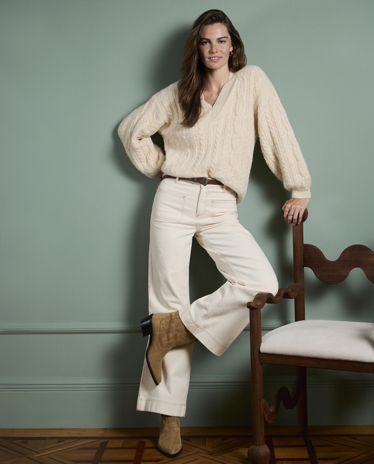 Pantalón vaquero corte flare Crudo