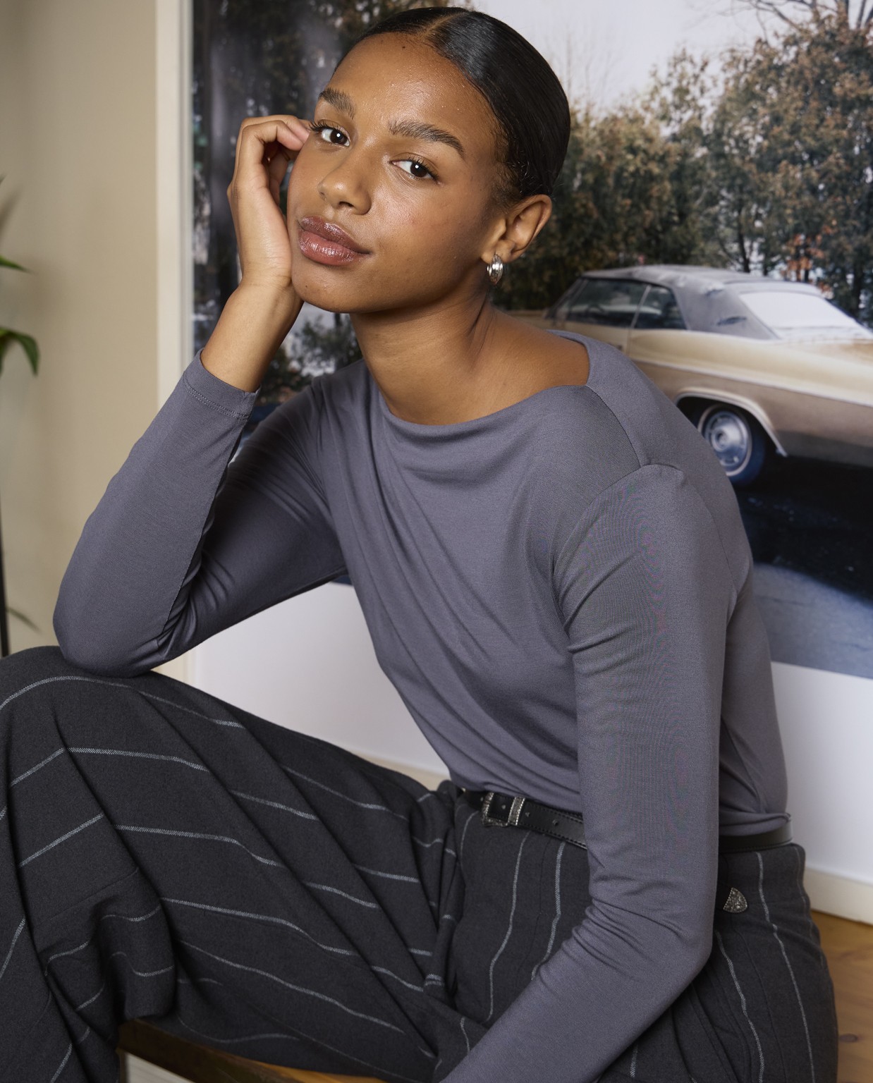 Bamboo viscose boat neck t-shirt Dark grey
