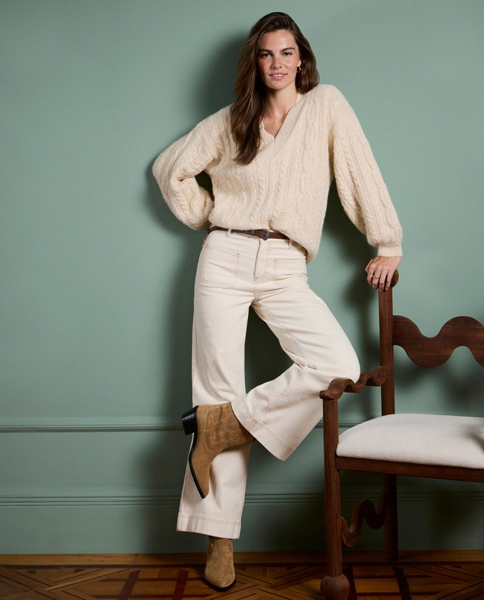 Pantalón vaquero corte flare Crudo