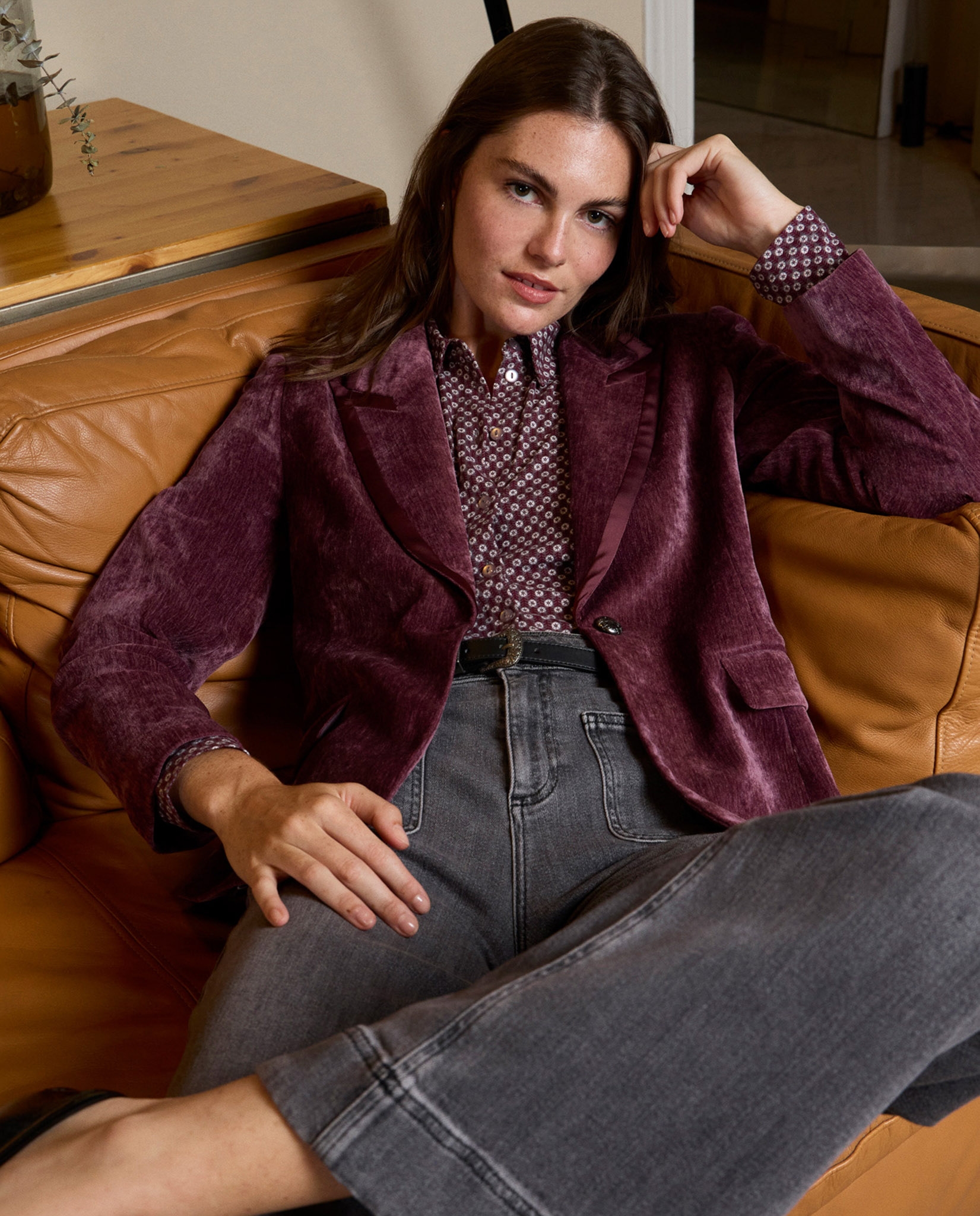 Velvet blazer with peak lapels Blueberry