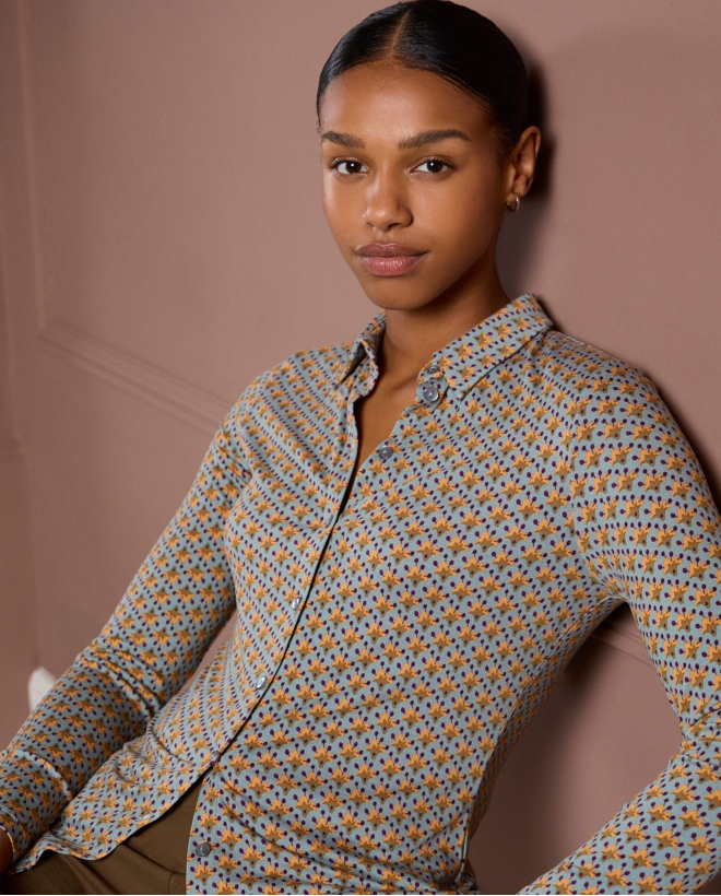 Stretch shirt with vintage...