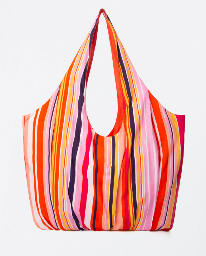 Tote bag with pleats.ed...