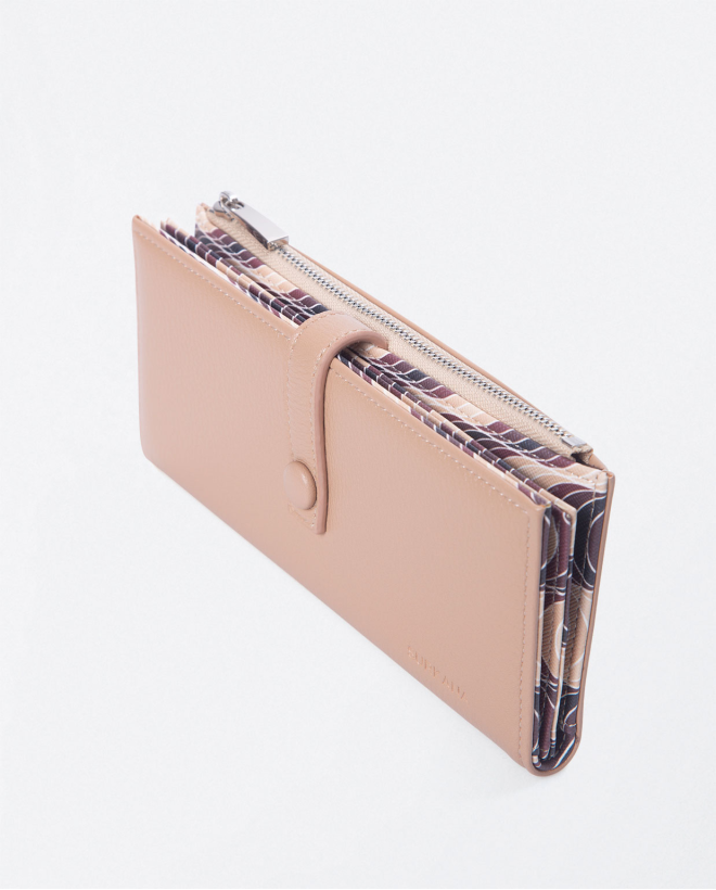 Long wallet with card holder and coin purse. Plain Beige