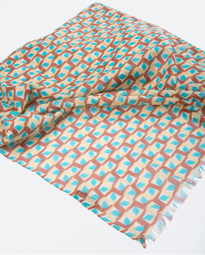  border printed sarong...