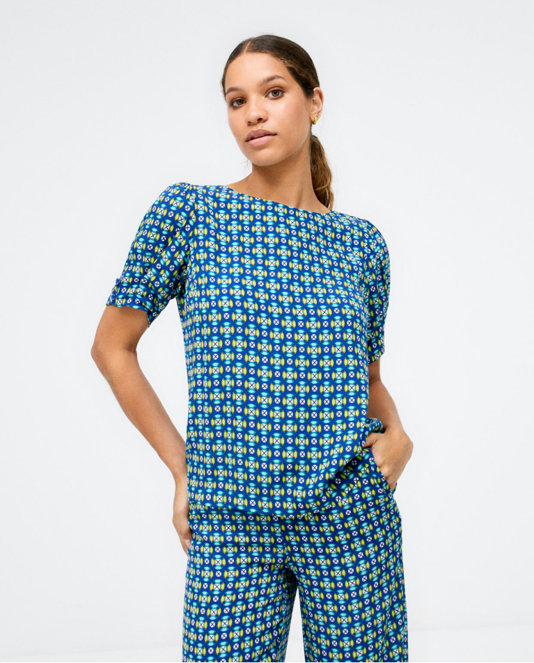 French sleeve geometric print blouse. Blue