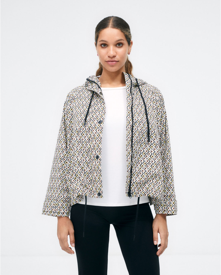Short parka with hood.ed Green