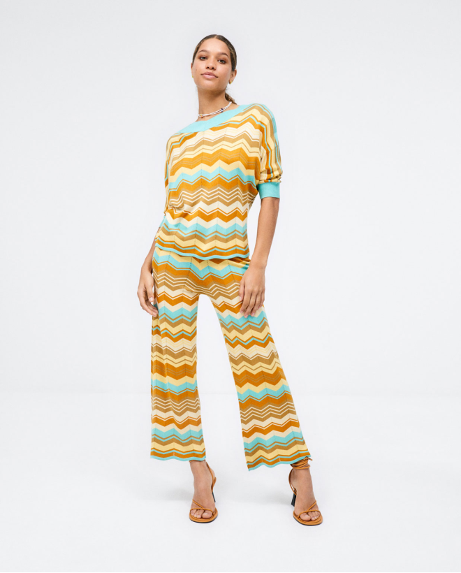 Straight knitted long trousers. Stripes Yellow