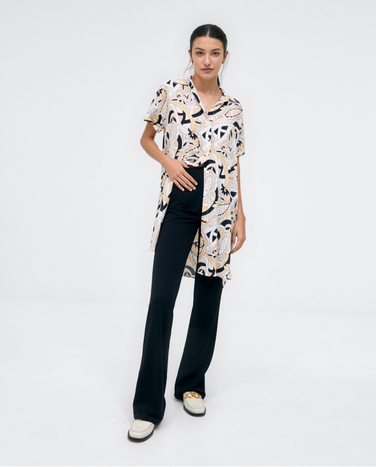 Long short sleeve shirt. Beige