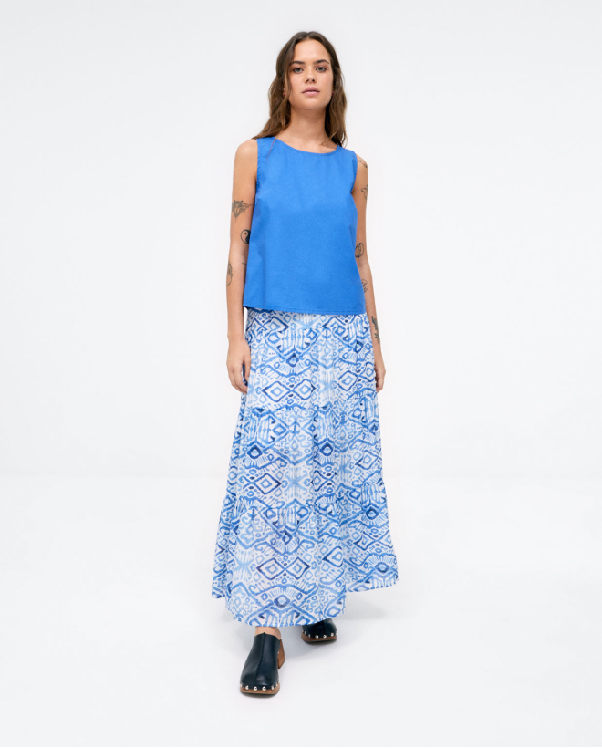 Long skirt with ruffles. e print Blue