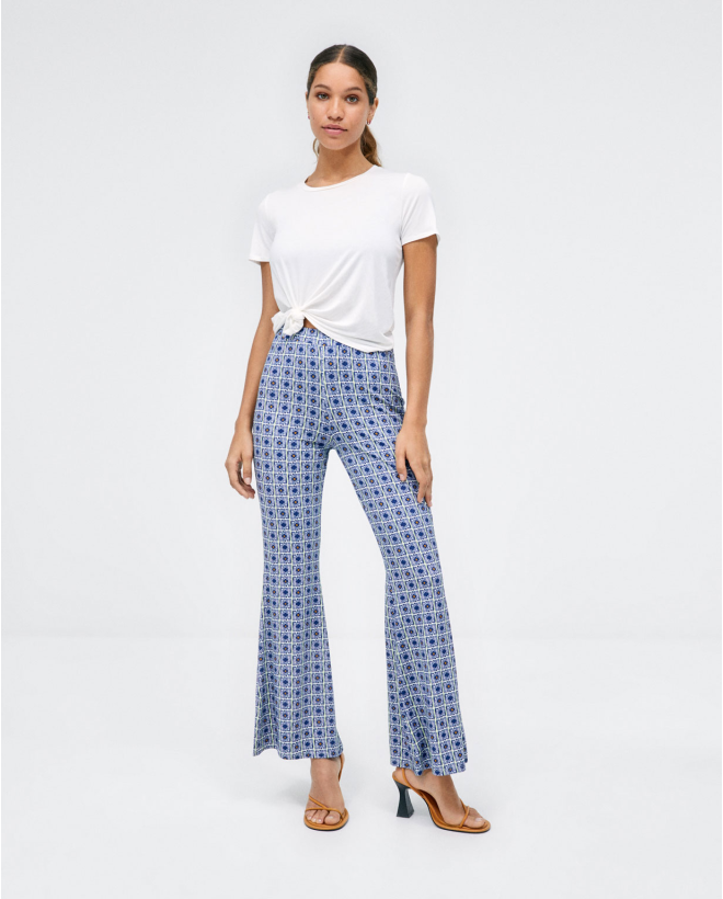 Long bell-bottom trousers....