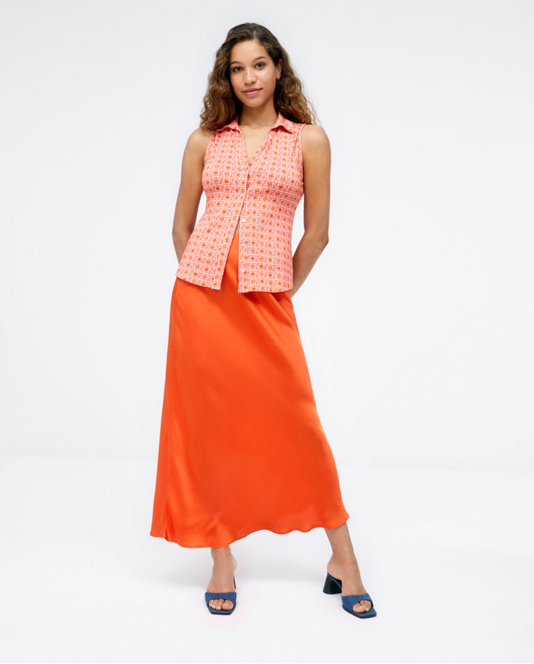 Fla knitted midi skirt. Smooth Orange