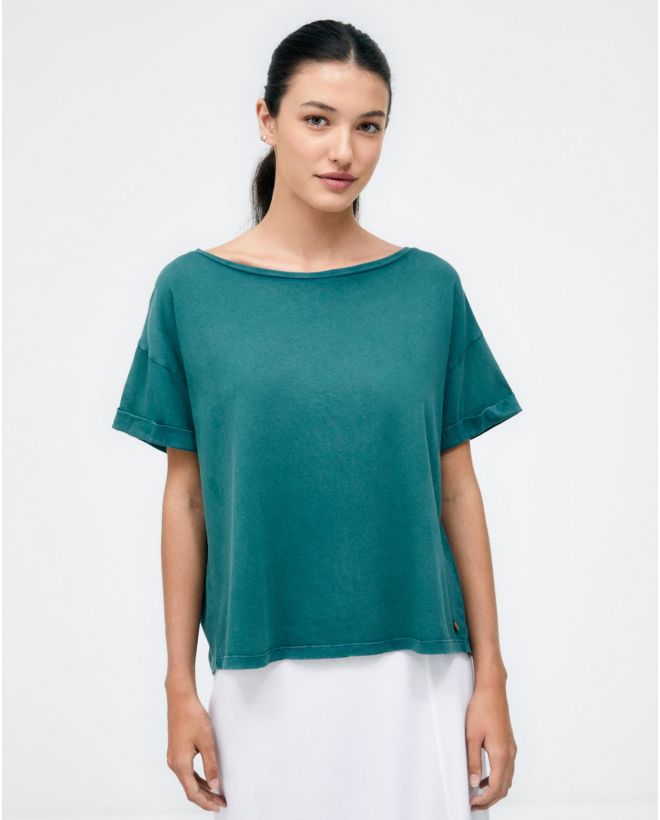 Pleated back t-shirt....